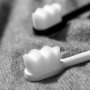 Súprava zubných kefiek Nanosmile Black&White
