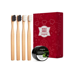 Vianočný darčekový set eko zubných kefiek a aktívneho uhlia na bielenie zubov